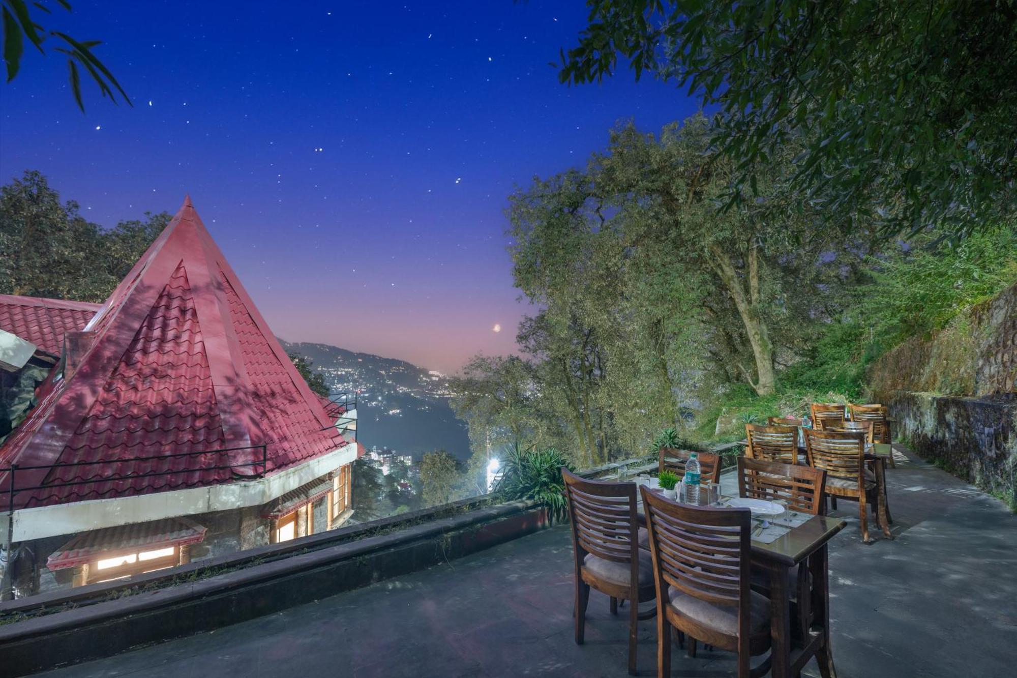 Wingait Inn - Hotel Near Mall Road Шимла Екстериор снимка