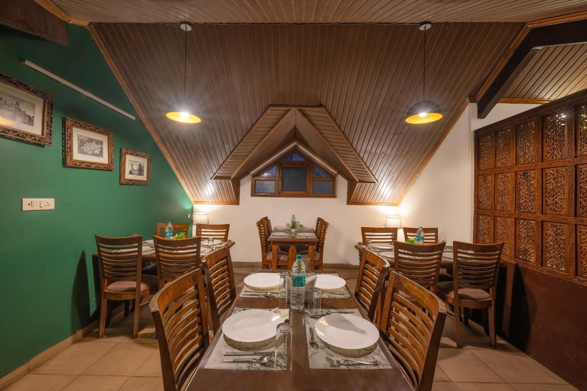 Wingait Inn - Hotel Near Mall Road Шимла Екстериор снимка